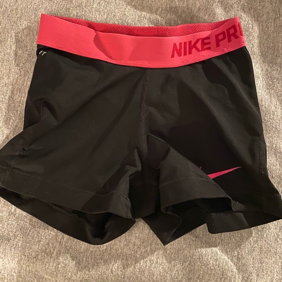 Nike | Shorts | Nike Pros Pink 